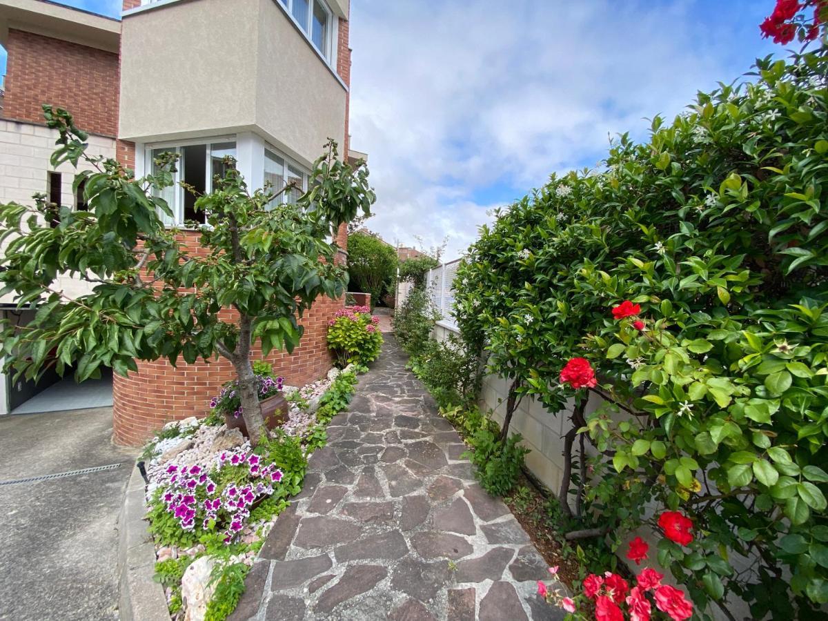 Casa Chalet Jardin Particular Ideal Grupos Y Familias Бараньяйн Экстерьер фото